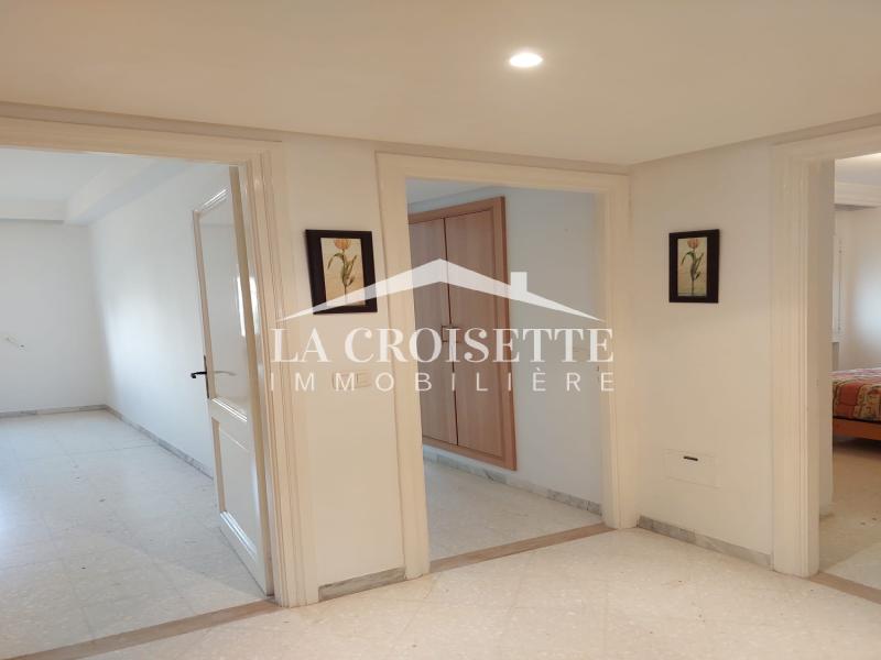 Appartement S+3 avec jardin à La Marsa